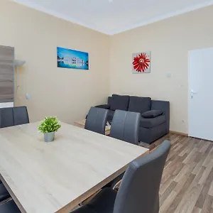 Puchsbaumgasse Appartamento