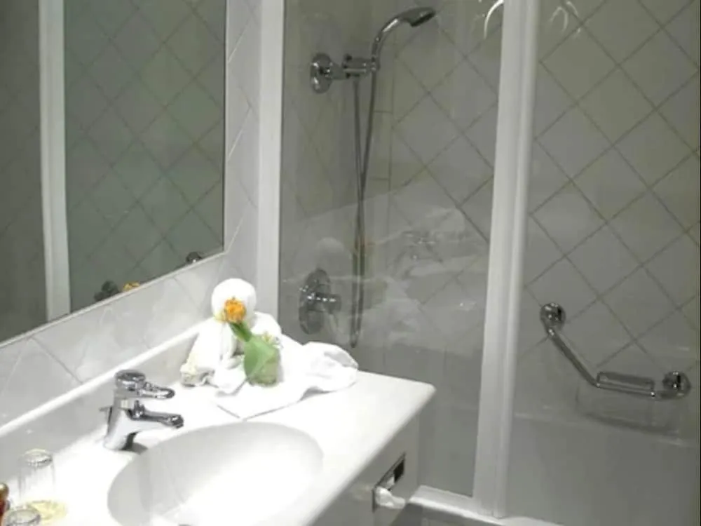 Hotel De France Wien  Vienna