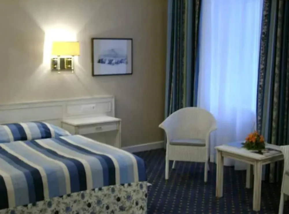 *****  Hotel De France Wien Austria